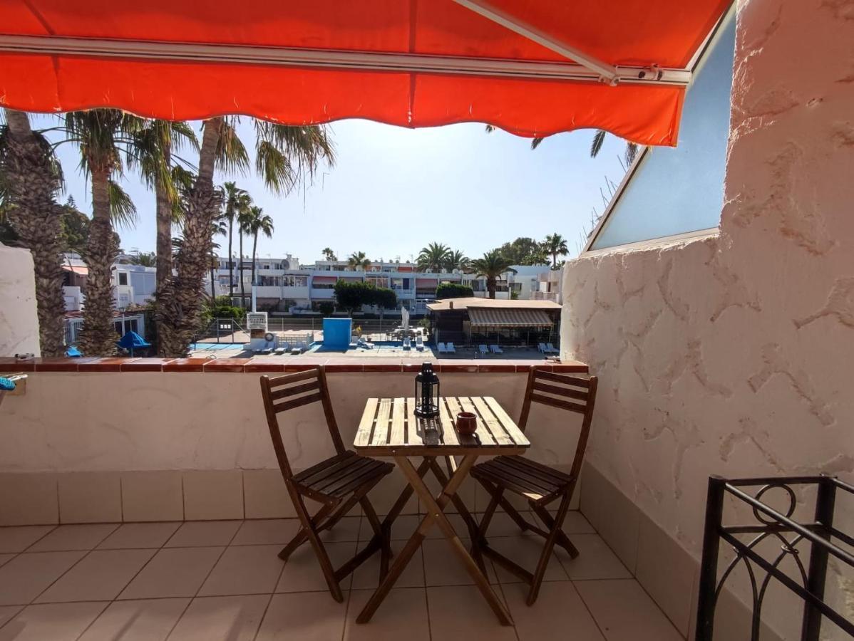 Apartamento Flat Con Piscina In Costa Del Silencio - 5 Minuti Dal Mare Arona  Exterior foto